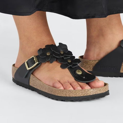 WOMENS FOOTWEAR